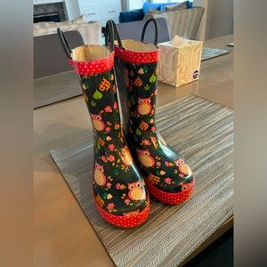 Kids rain boots